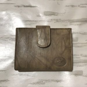 Buxton Leather Wallet
